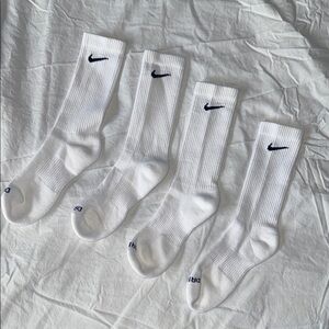 NWOT Nike Crew Socks White